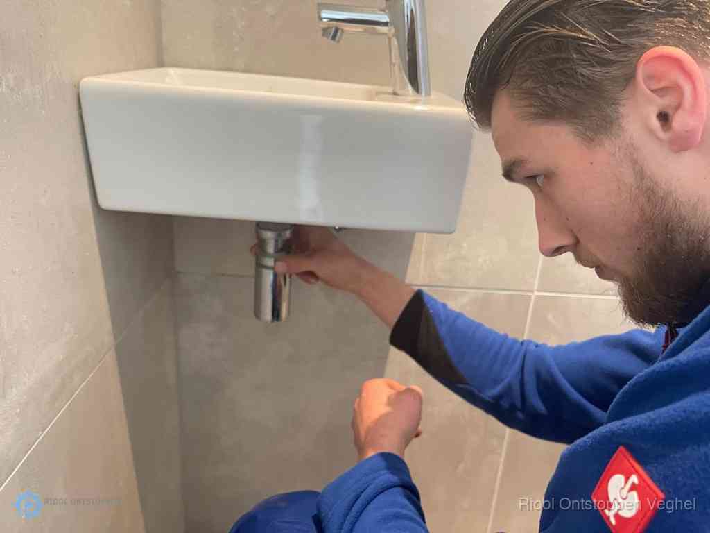 Wastafel Ontstoppen Veghel